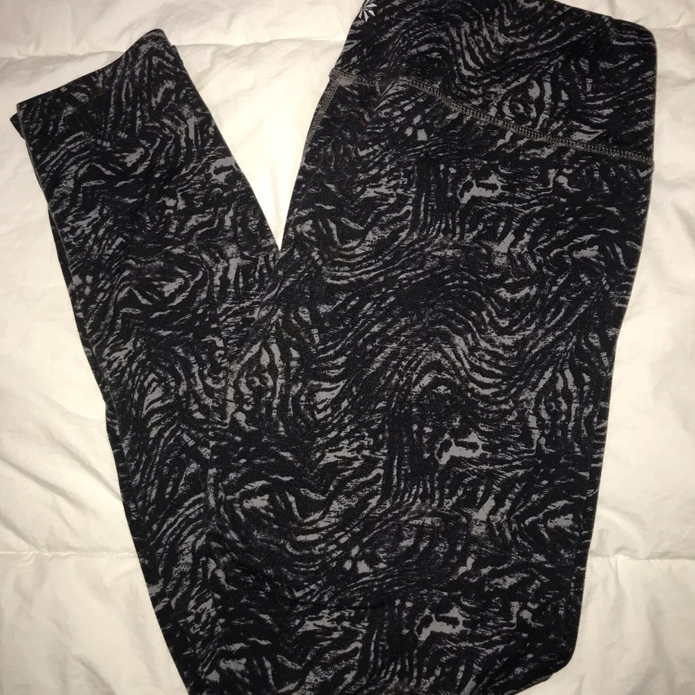 Athleta Zebra Chaturanga Tight